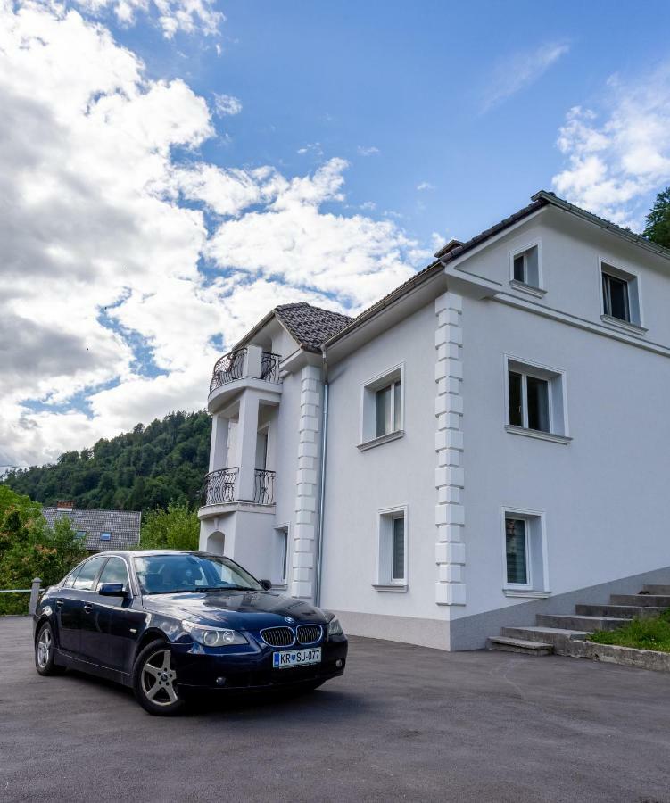 Villa Hillside Apartment Jesenice Luaran gambar
